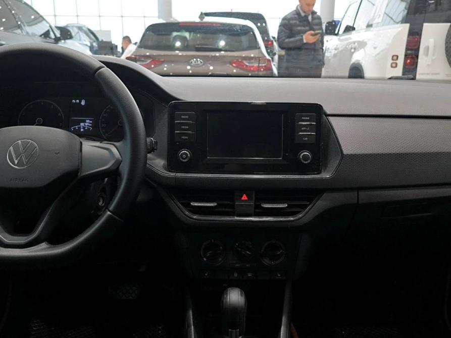 Volkswagen Polo VI Казань  - изображение 18