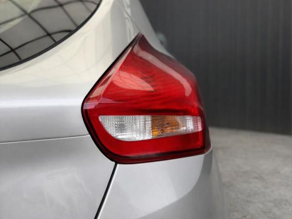 Ford Focus III Рестайлинг с пробегом 2017 года, цена 1 077 000 рублей, 134038 км, хэтчбек, Автокод Объявления