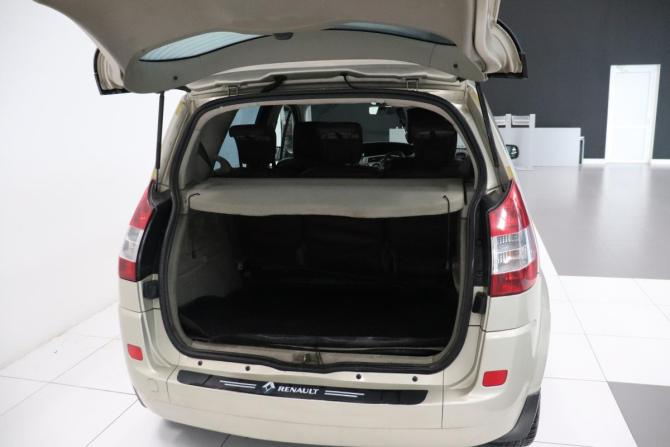 Renault Scenic II с пробегом 2006 года, цена 414 000 рублей, 106594 км, минивэн, Автокод Объявления