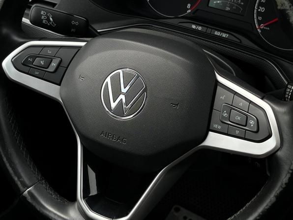 Volkswagen Polo VI с пробегом 2022 года, цена 1 636 100 рублей, 91103 км, лифтбек, Автокод Объявления