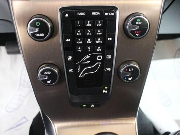 Volvo V40 II с пробегом 2013 года, цена 1 200 000 рублей, 136618 км, хэтчбек, Автокод Объявления