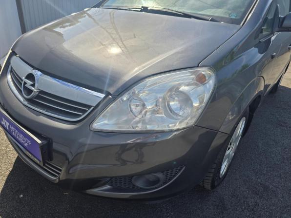 Opel Zafira B Рестайлинг с пробегом 2008 года, цена 849 000 рублей, 157000 км, минивэн, Автокод Объявления
