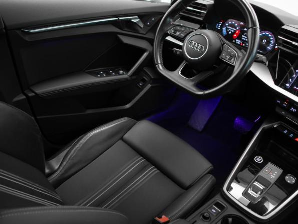 Audi A3 IV (8Y) с пробегом 2021 года, цена 2 750 000 рублей, 52500 км, хэтчбек, Автокод Объявления