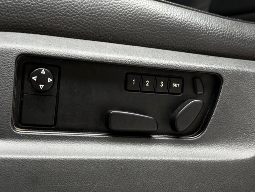 Volkswagen Touareg I Рестайлинг Ижевск  - изображение 29