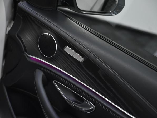 Mercedes-Benz E-Класс V (W213 S213 C238) с пробегом 2016 года, цена 2 699 000 рублей, 96000 км, седан, Автокод Объявления
