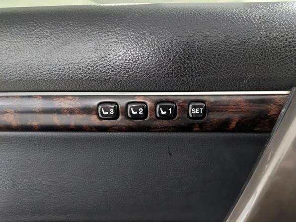 Toyota Land Cruiser 200 Series с пробегом 2011 года, цена 2 577 000 рублей, 304665 км, внедорожник, Автокод Объявления