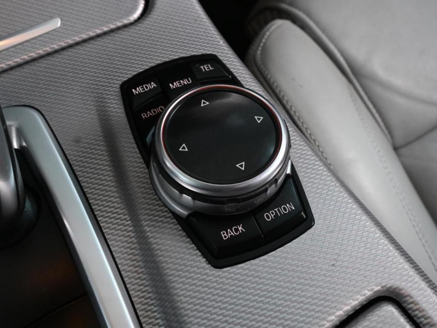 BMW 5 серии VI (F10/F11/F07) Рестайлинг Ростов-на-Дону  - изображение 17