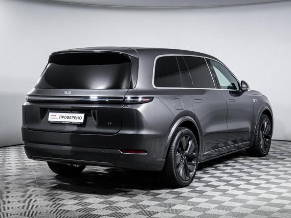 Li Auto (Lixiang) L9 I с пробегом 2023 года, цена 6 049 000 рублей, 75550 км, внедорожник, Автокод Объявления