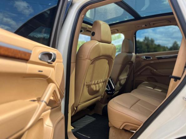 Porsche Cayenne II (958) с пробегом 2011 года, цена 2 320 000 рублей, 189000 км, внедорожник, Автокод Объявления