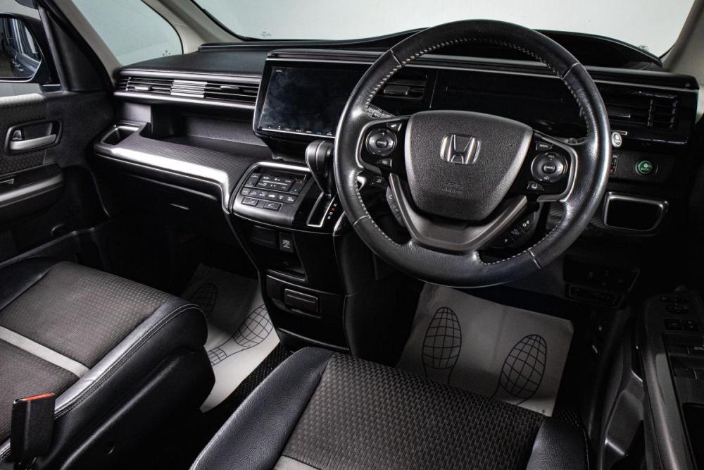 Honda Stepwgn V Рестайлинг Сургут  - изображение 14