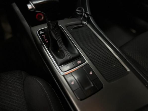 Kia Optima IV Рестайлинг с пробегом 2019 года, цена 1 920 000 рублей, 130000 км, седан, Автокод Объявления
