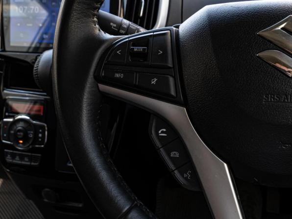Suzuki Solio III с пробегом 2020 года, цена 1 250 000 рублей, 87933 км, микровэн, Автокод Объявления