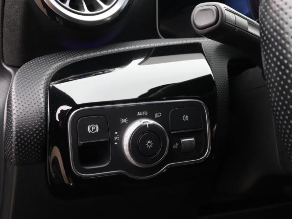 Mercedes-Benz CLA II (C118 X118) с пробегом 2019 года, цена 2 900 000 рублей, 90629 км, седан, Автокод Объявления
