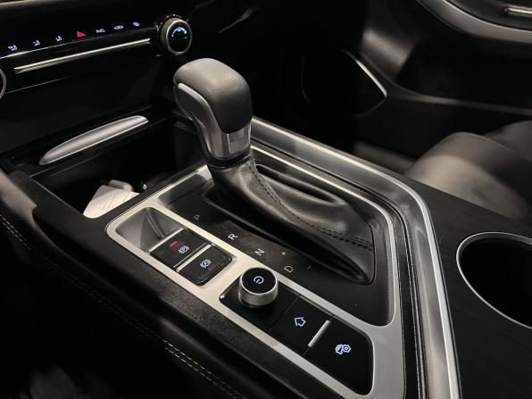 Omoda S5 с пробегом 2024 года, цена 1 669 000 рублей, 27475 км, седан, Автокод Объявления