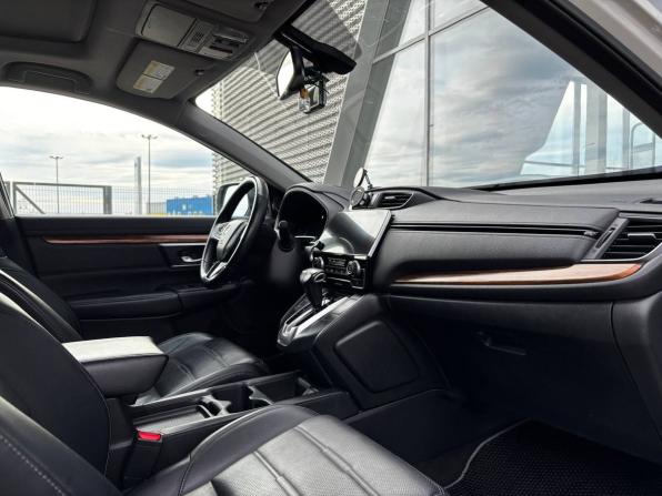 Honda CR-V V с пробегом 2017 года, цена 2 520 000 рублей, 189886 км, внедорожник, Автокод Объявления