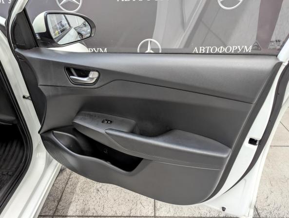Hyundai Solaris II Рестайлинг с пробегом 2021 года, цена 1 190 000 рублей, 185886 км, седан, Автокод Объявления