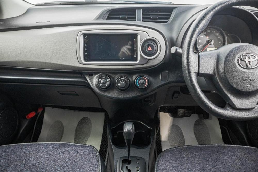 Toyota Vitz III (XP130) Барнаул  - изображение 15