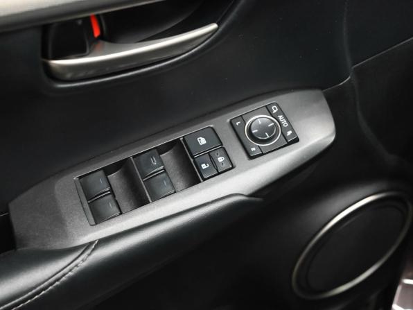 Lexus NX I с пробегом 2015 года, цена 3 195 000 рублей, 81987 км, внедорожник, Автокод Объявления