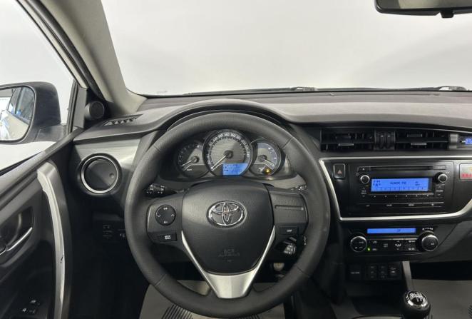 Toyota Auris II с пробегом 2013 года, цена 1 050 000 рублей, 216386 км, хэтчбек, Автокод Объявления