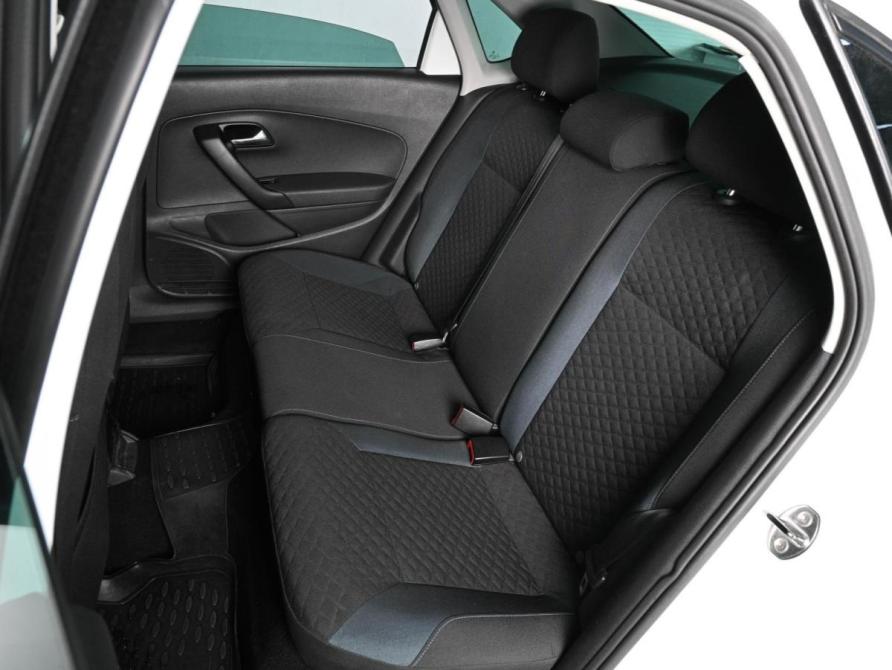 Volkswagen Polo V Рестайлинг Ростов-на-Дону  - изображение 9