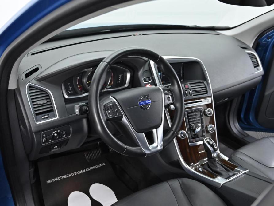 Volvo XC60 I Рестайлинг Москва  - изображение 6