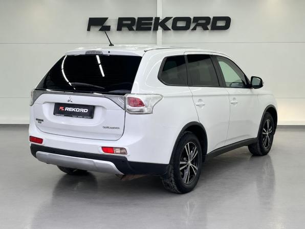 Mitsubishi Outlander III Рестайлинг с пробегом 2014 года, цена 1 199 000 рублей, 247706 км, внедорожник, Автокод Объявления