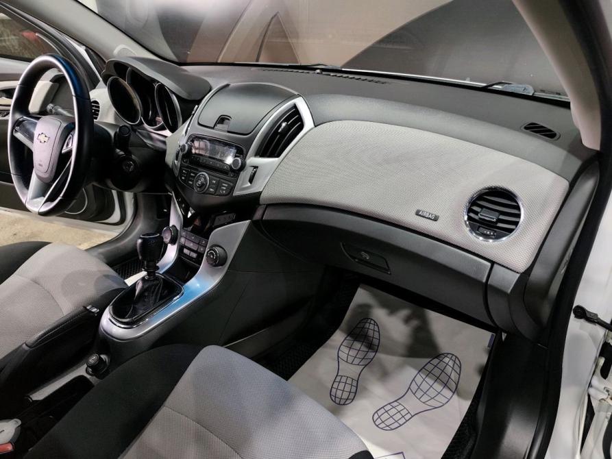 Chevrolet Cruze I Рестайлинг Ставрополь  - изображение 9