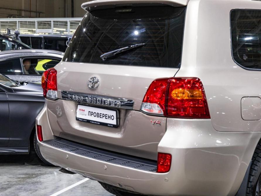 Toyota Land Cruiser 200 Series Рестайлинг 1 Санкт-Петербург  - изображение 9