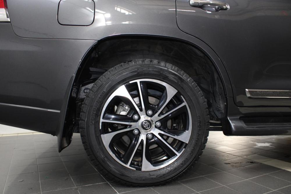 Toyota Land Cruiser 200 Series Рестайлинг 2 Владивосток  - изображение 8