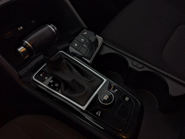 Kia Sportage V с пробегом 2023 года, цена 3 270 000 рублей, 52000 км, внедорожник, Автокод Объявления