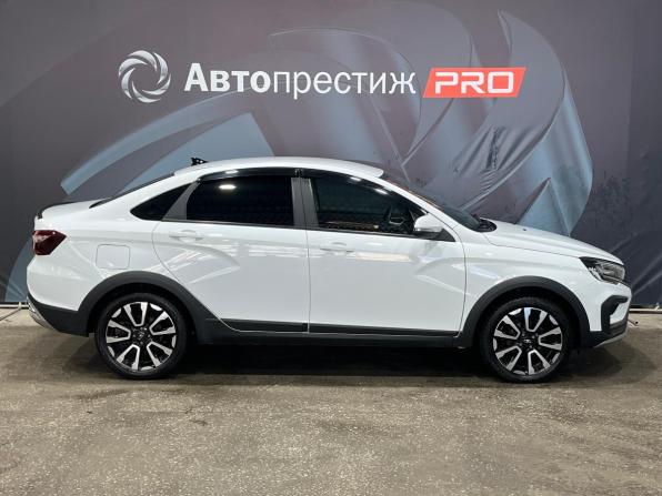 Lada (ВАЗ) Vesta I Рестайлинг (NG) с пробегом 2024 года, цена 1 199 000 рублей, 63166 км, седан, Автокод Объявления