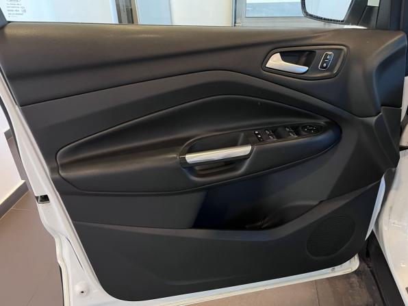 Ford Kuga II Рестайлинг с пробегом 2018 года, цена 1 795 000 рублей, 131214 км, внедорожник, Автокод Объявления
