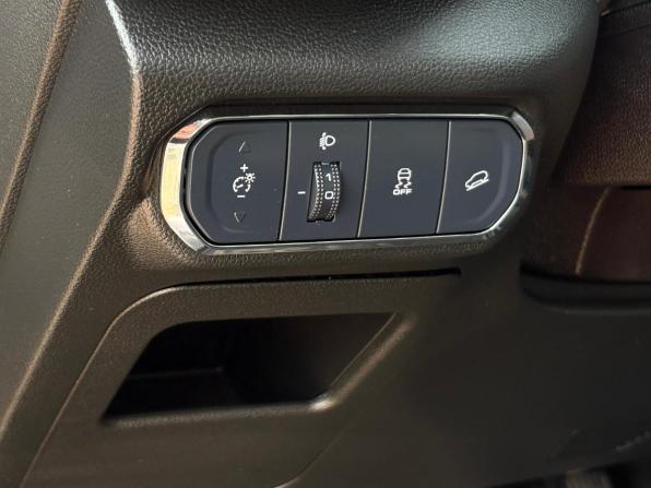 Haval Jolion I с пробегом 2021 года, цена 1 577 000 рублей, 112000 км, внедорожник, Автокод Объявления