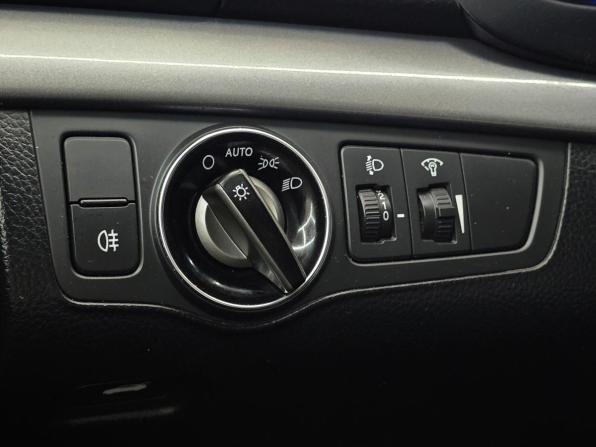 Hyundai i40 I с пробегом 2015 года, цена 1 299 000 рублей, 200800 км, седан, Автокод Объявления