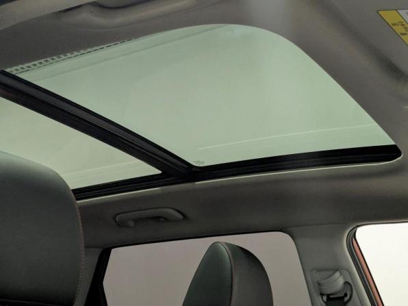 Kia KX3 с пробегом 2020 года, цена 2 065 000 рублей, 42237 км, внедорожник, Автокод Объявления
