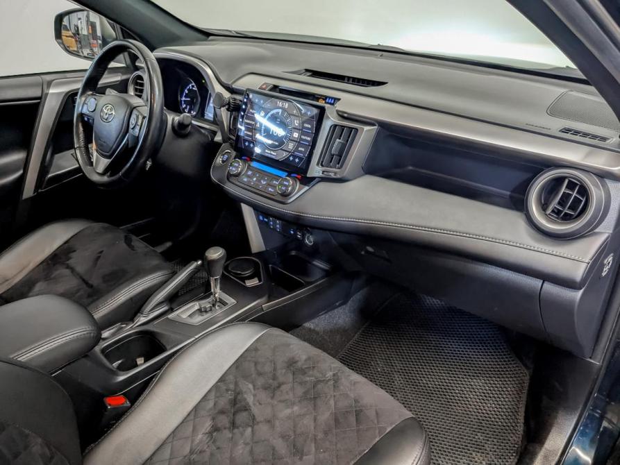 Toyota RAV4 IV (XA40) Рестайлинг Москва  - изображение 10