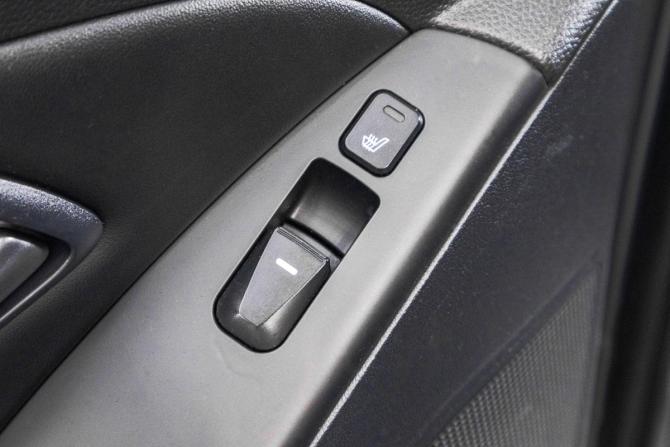 Hyundai ix35 I Рестайлинг с пробегом 2014 года, цена 1 579 000 рублей, 172000 км, внедорожник, Автокод Объявления