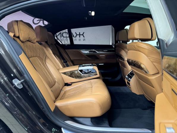BMW 7 серии VI (G11/G12) с пробегом 2016 года, цена 3 450 000 рублей, 95537 км, седан, Автокод Объявления