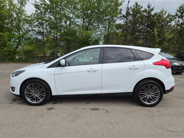 Ford Focus III Рестайлинг с пробегом 2018 года, цена 1 400 000 рублей, 123004 км, хэтчбек, Автокод Объявления