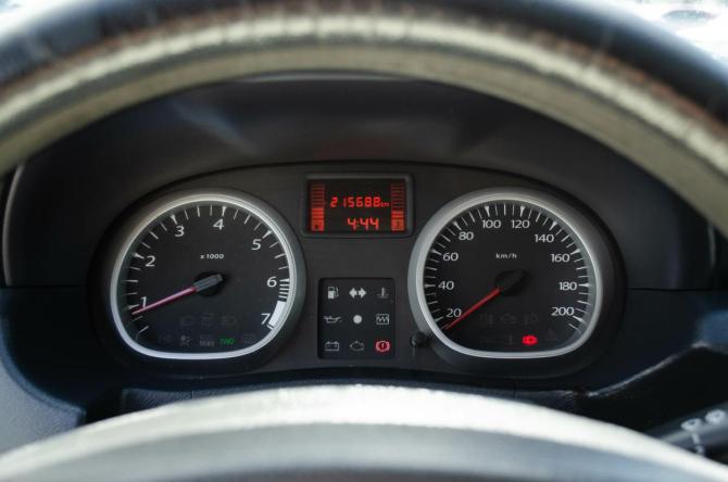 Renault Duster I с пробегом 2013 года, цена 763 000 рублей, 215000 км, внедорожник, Автокод Объявления