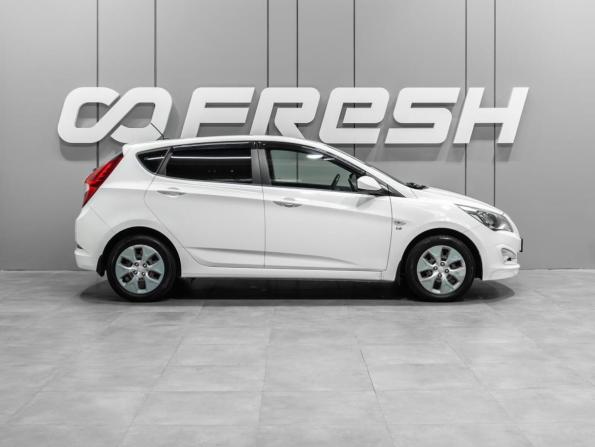 Hyundai Solaris I Рестайлинг с пробегом 2016 года, цена 1 099 000 рублей, 144987 км, хэтчбек, Автокод Объявления