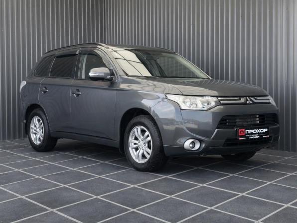 Mitsubishi Outlander III с пробегом 2013 года, цена 1 377 000 рублей, 166550 км, внедорожник, Автокод Объявления