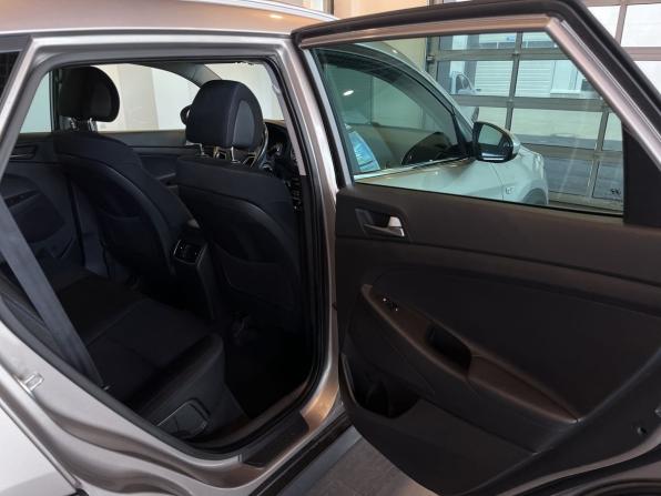 Hyundai Tucson III с пробегом 2018 года, цена 2 380 000 рублей, 141347 км, внедорожник, Автокод Объявления