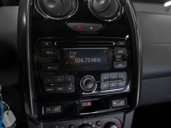 Renault Duster I Рестайлинг с пробегом 2016 года, цена 1 640 000 рублей, 72386 км, внедорожник, Автокод Объявления
