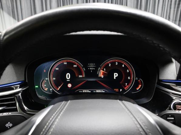 BMW 5 серии VII (G30/G31/G38) с пробегом 2017 года, цена 3 199 000 рублей, 67618 км, седан, Автокод Объявления