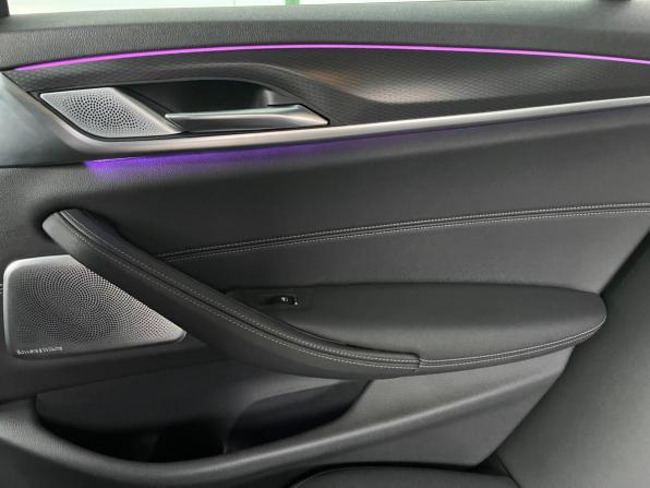 BMW 5 серии VII (G30/G31/G38) Рестайлинг с пробегом 2021 года, цена 6 990 000 рублей, 73300 км, седан, Автокод Объявления