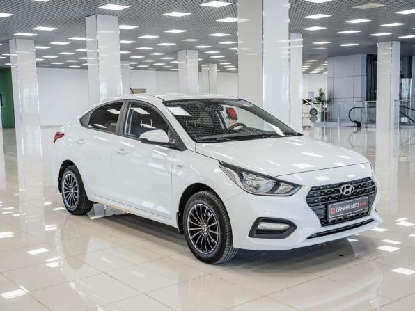 Hyundai Solaris II с пробегом 2019 года, цена 1 361 000 рублей, 102142 км, седан, Автокод Объявления