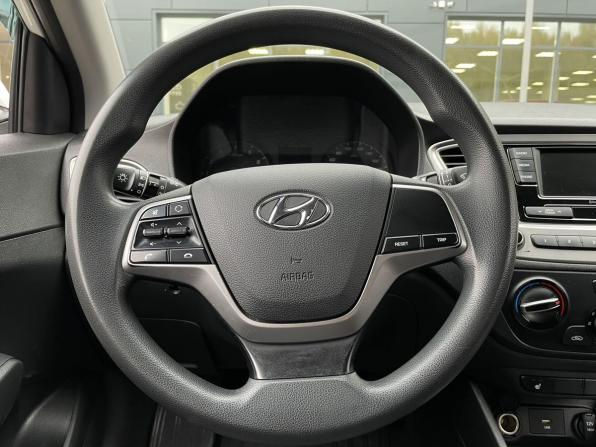 Hyundai Solaris II Рестайлинг с пробегом 2020 года, цена 1 150 000 рублей, 210993 км, седан, Автокод Объявления