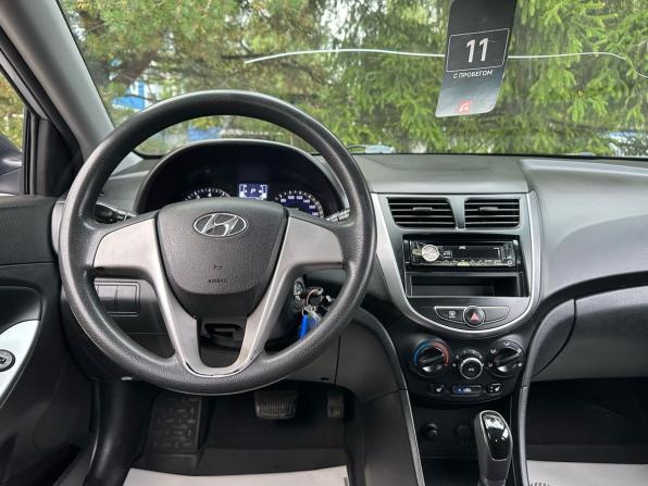 Hyundai Solaris I Рестайлинг с пробегом 2015 года, цена 879 000 рублей, 189527 км, седан, Автокод Объявления