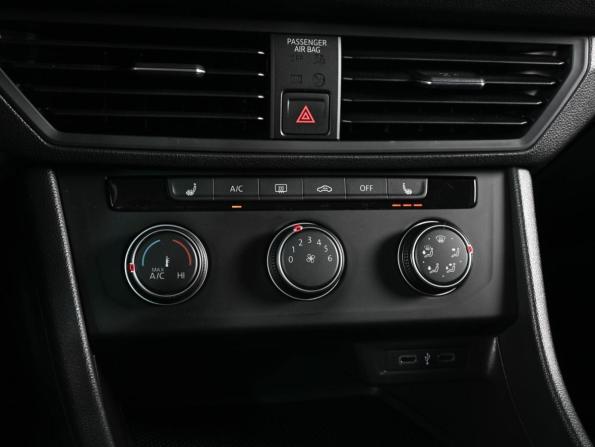 Volkswagen Jetta VII с пробегом 2020 года, цена 2 730 000 рублей, 114155 км, седан, Автокод Объявления